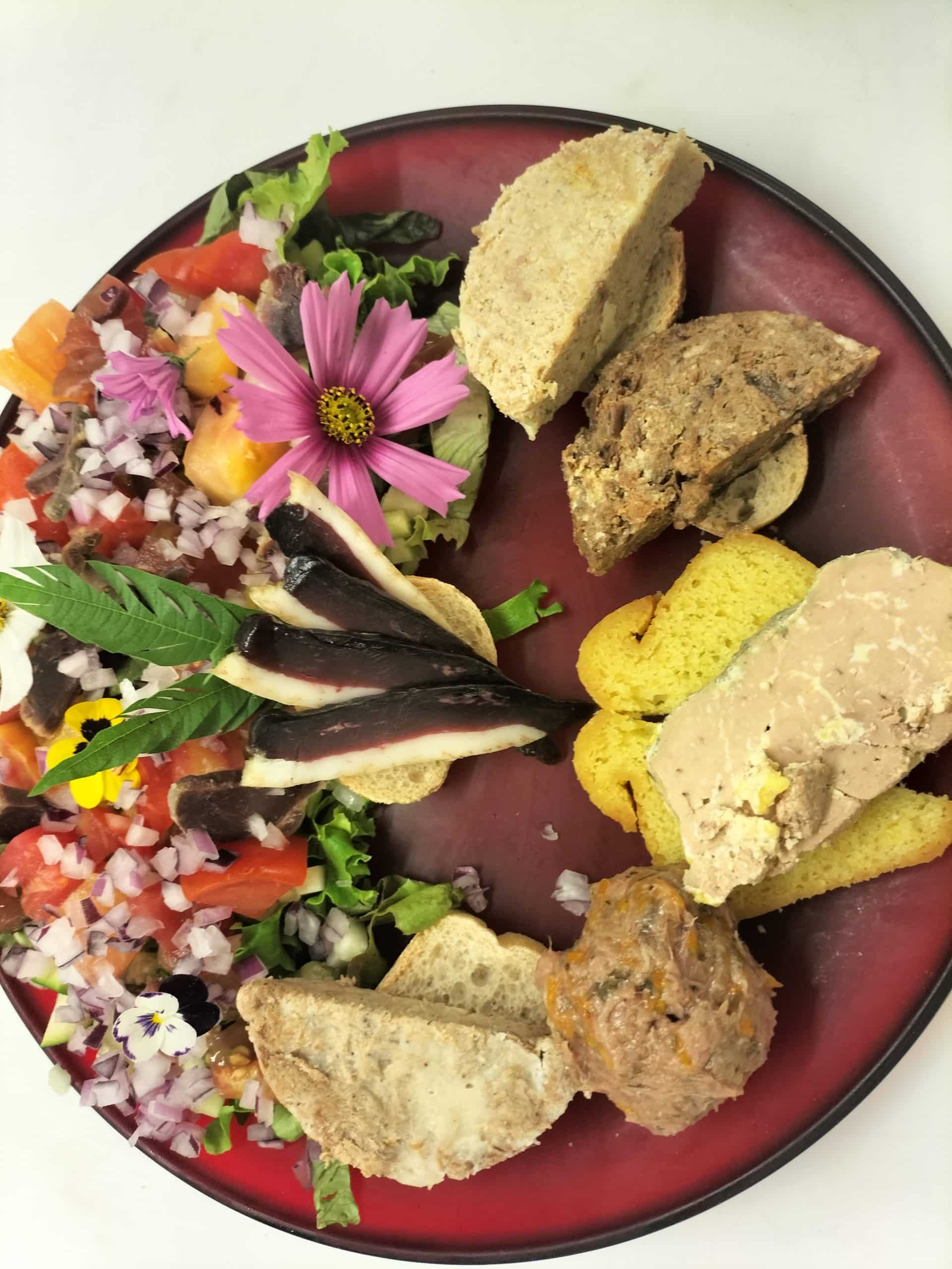 l'assiette de charcuteries de canard
